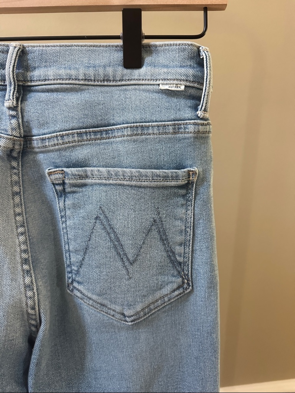 MOTHER sz 27 Insider Crop Step Fray - Picture 5 of 5